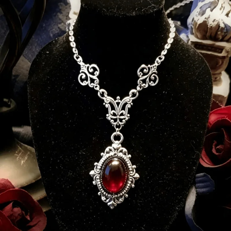 Naszyjnik z kameą wampira, Kam – Men'S Victorian Accessories recenzja i cena