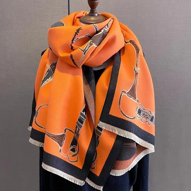 Szalik Retro Rider Horse Imita – Men Accessories For Neck recenzja i cena