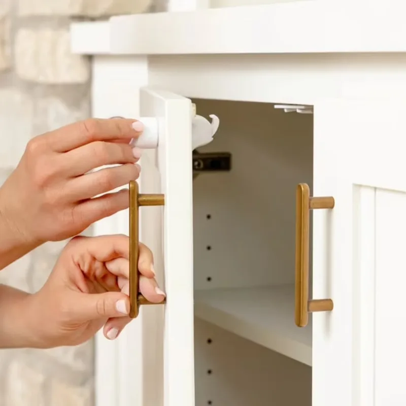 Magnetyczne zamki zabezpieczaj – Men Accessories Drawer recenzja i cena