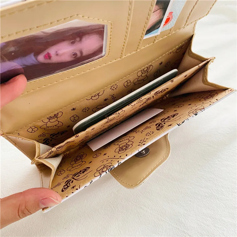 Portfel z motywem Snoopy, skór – Bifold Leather Wallet recenzja i cena